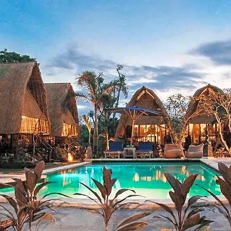 Harta Lembongan Villas
