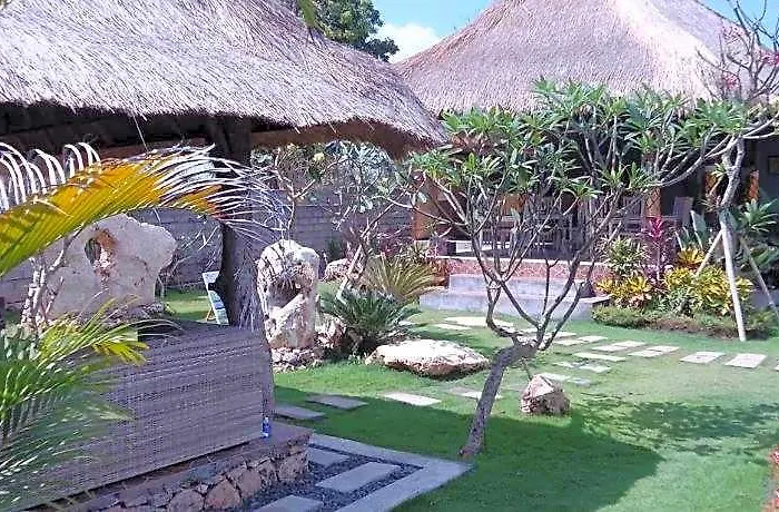 Harta Lembongan 3*